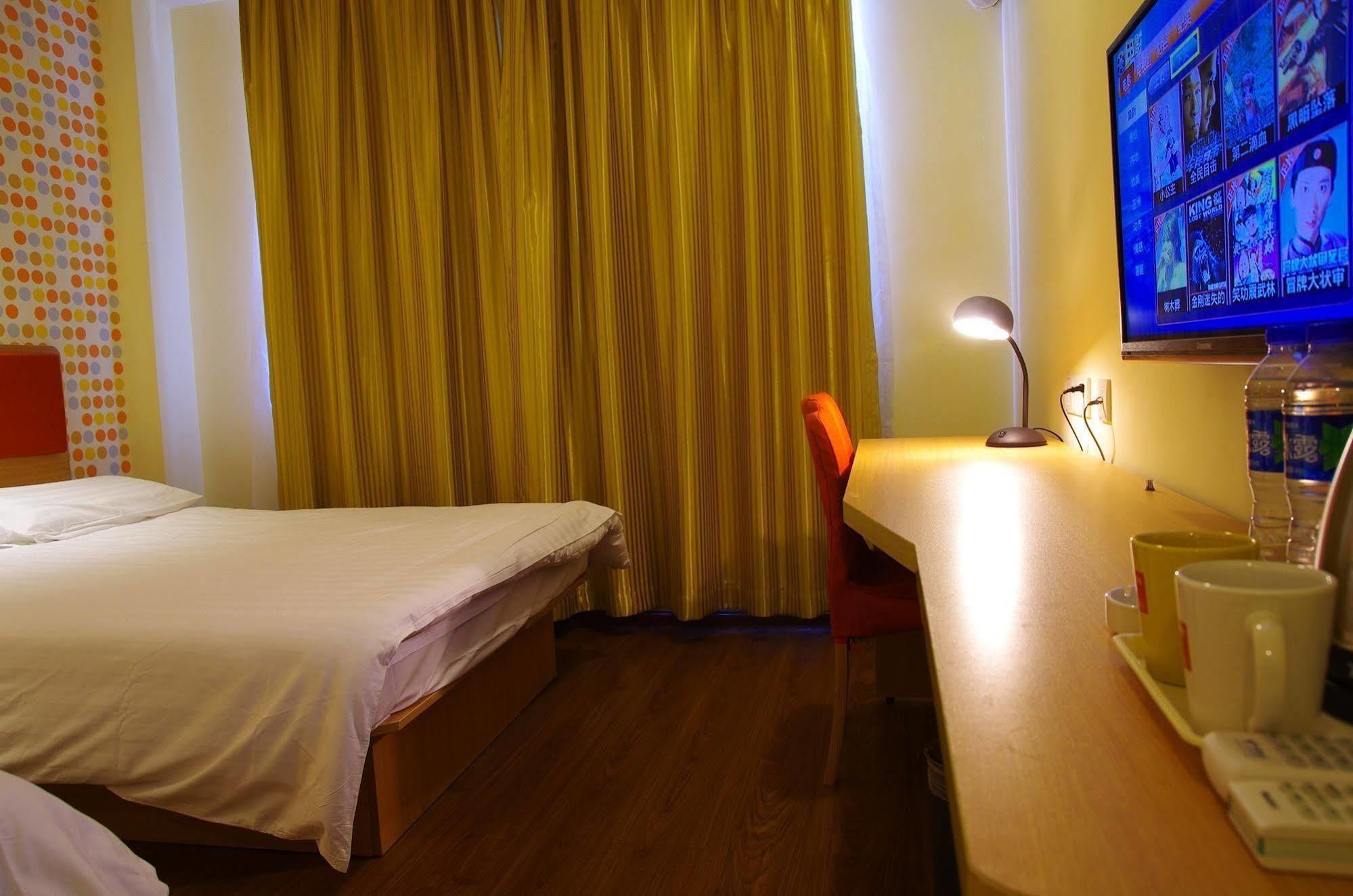 Home Inn Jiaxing Exterior photo